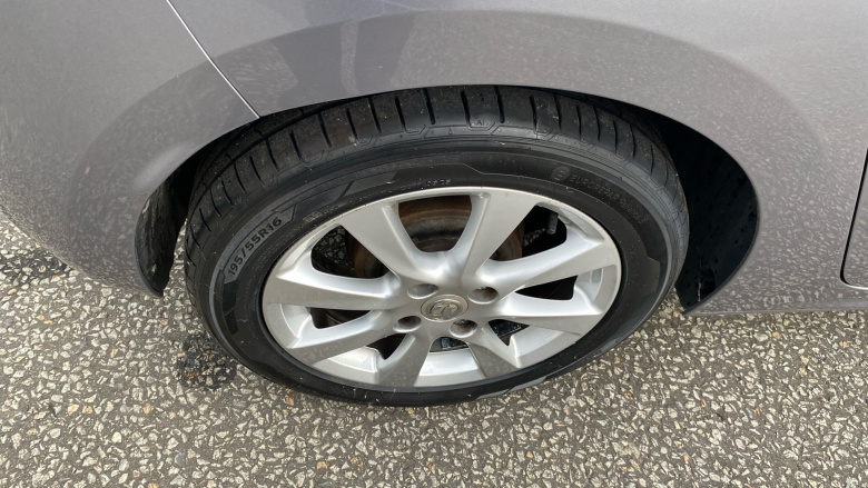 Vauxhall Corsa 1.2 SE Premium 5dr Petrol Hatchback